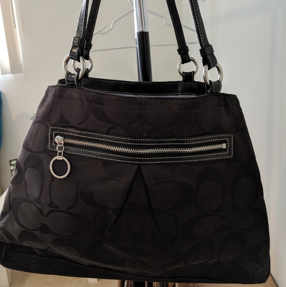 Coach Shoulder Bag
